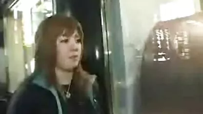 Mladi jeben u colette porno mokro obrijanu pičku
