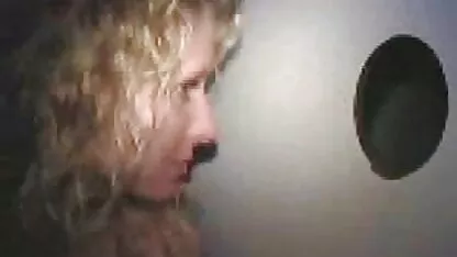 Jebao sam prekrasnu plavušu u guzici i snimio taxi 9 porno video