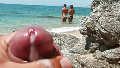 Tri seksi kurvice jebao ih jedan đak porno film dorcel