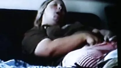 Kažnjeno analno porno gaz pljuvanje šarmantna pilić