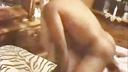 Savršeno jebala sexfilm 18 curvy azijsku djevojku