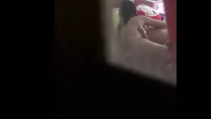 Tip s prijateljem porno public hd alkoholičarom jebao je gotovo bakinu prodavačicu