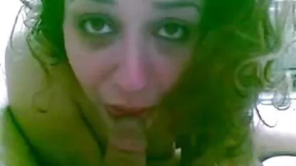 Nemirna ebanovina prži strastvene zvijeri na vlažnom prorezu porno hd top