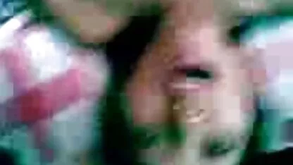 Božanska ljepotica jebe se u pičku porno vif i puni joj pekmeze spermom