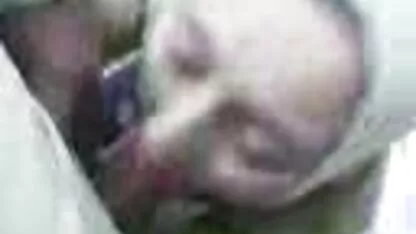 Horny plavuša dobiva jebeni suprug svoje porno inazuma sestre