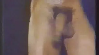 Prekrasno ručno zidan mokri disny porno otvor