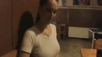 Chaldea je jebao mladu djevojčicu u autu video pirbo
