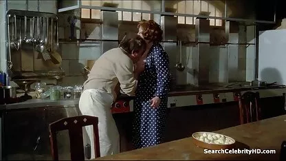 Vruće kurve zauzvrat izvode duboko grlo movie 3 porn