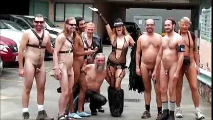 Grupni božićni jebeni predivni streaming film porno komadi