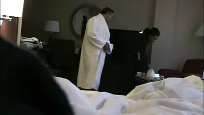 Tip na film oprno kastingu jebao je prokleto vruću plavušu